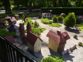 Model Tudor Village