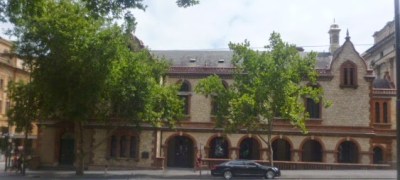 Old Parlaiment House