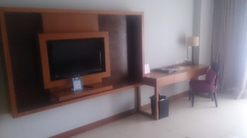 Centra Ashlee Room TV