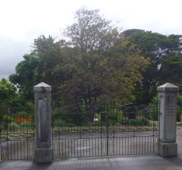 Botanic Gardens Gate