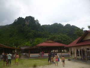 Ko Phi Phi Don Huts