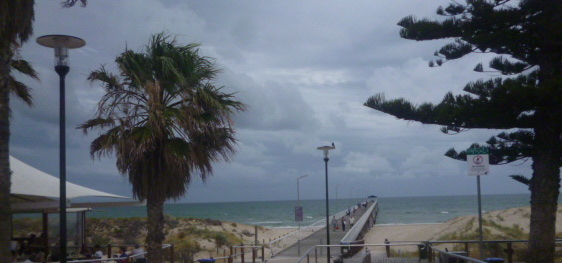 (pic - Story) Henly * Grange - title