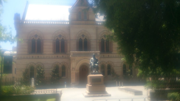 (pic - Story) The Rundles - Adelaide Uni