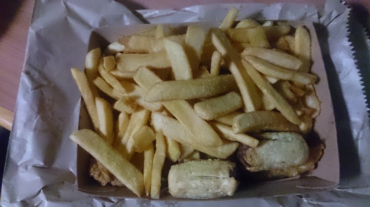 (pic - Story) Warnambool - Chips