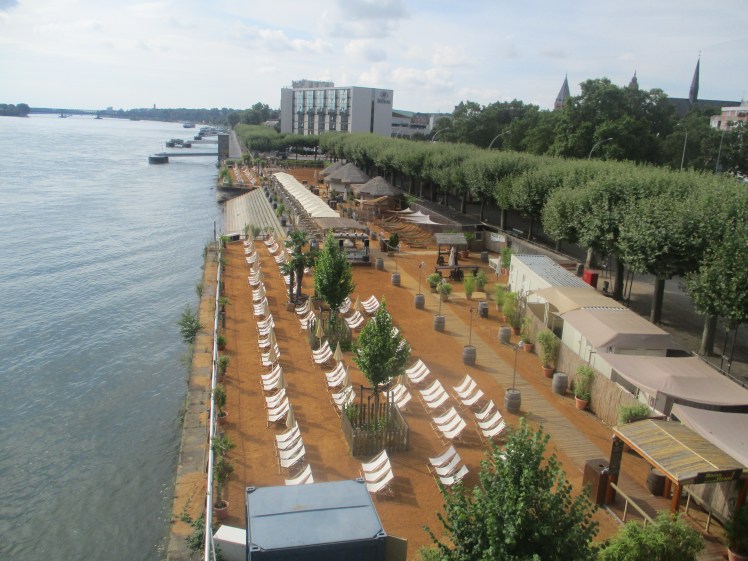 pic-story-mainz-rhine-bars-01