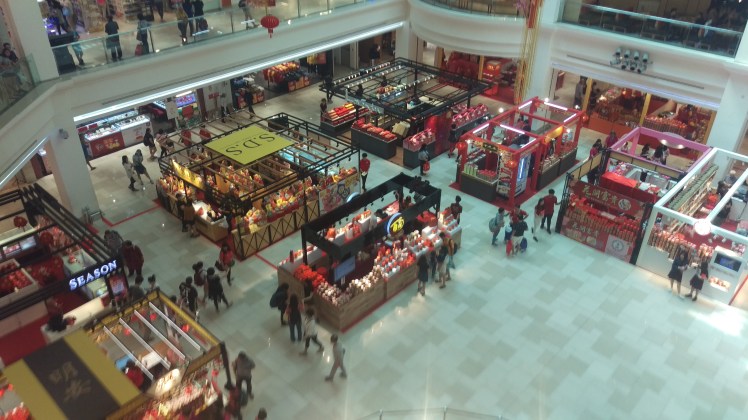 (pic - Story) JB - Inside Shopping Centre