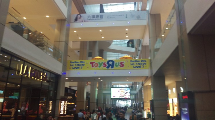 (pic - Story) KL - Megamall