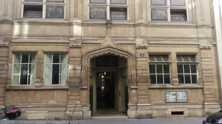 (pic - France) Paris - Trinity International 02