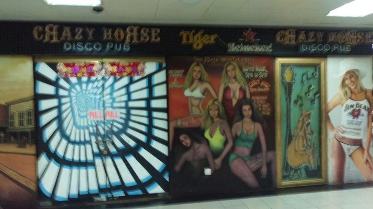 (pic - Story) Sleazy Singapore - Orchard Towers