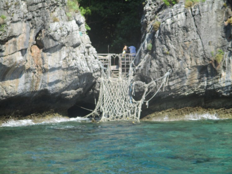 (pic- Story) Phi Phi - Maya Bay Entrance