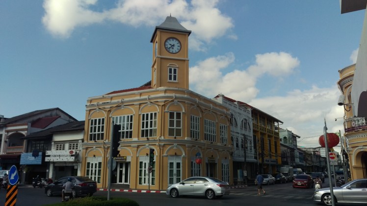 (pic - Story) Old Town - Clock