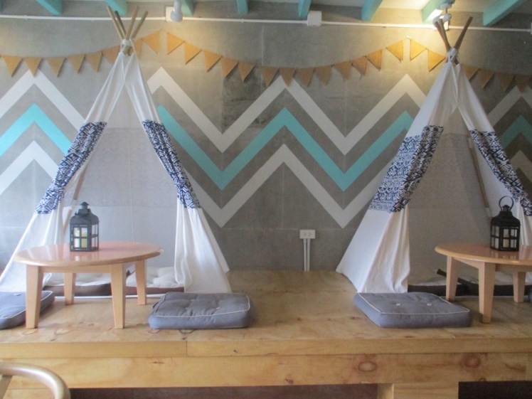 (pic - Story) Old Town - The Tent