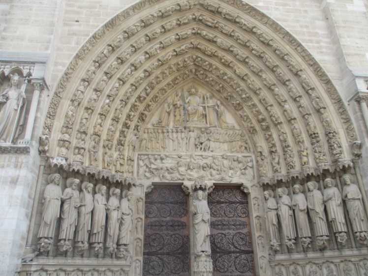 (pic - Story) Notre Dame - Doors